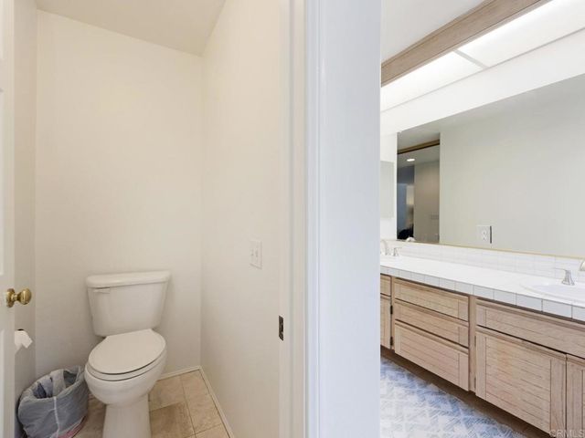 5602 Roundtree Place, Westlake Village, CA 91362