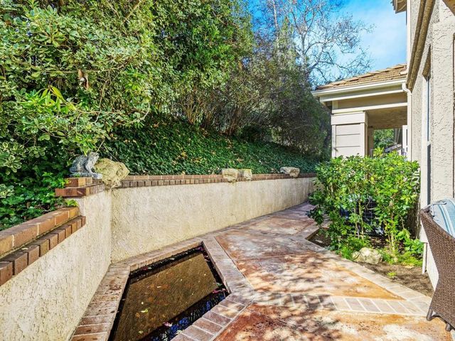 5602 Roundtree Place, Westlake Village, CA 91362