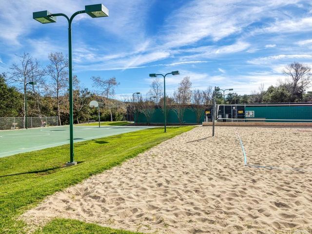 5602 Roundtree Place, Westlake Village, CA 91362