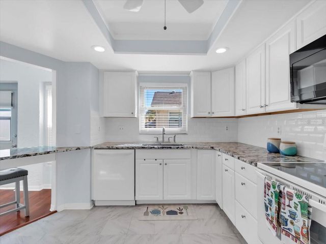 1810 ATRIUM DRIVE, Sun City Center, FL 33573