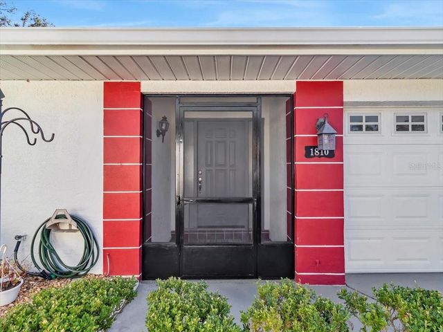 1810 ATRIUM DRIVE, Sun City Center, FL 33573