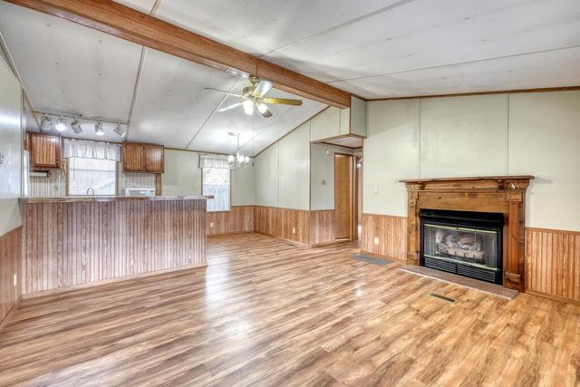 240 Ruby Lake Drive N, Hiawassee, GA 30546