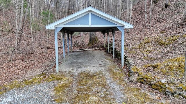 240 Ruby Lake Drive N, Hiawassee, GA 30546