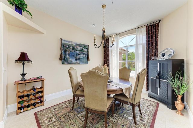 4107 72ND AVENUE E, Sarasota, FL 34243