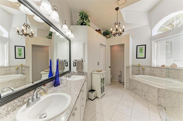 4107 72ND AVENUE E, Sarasota, FL 34243