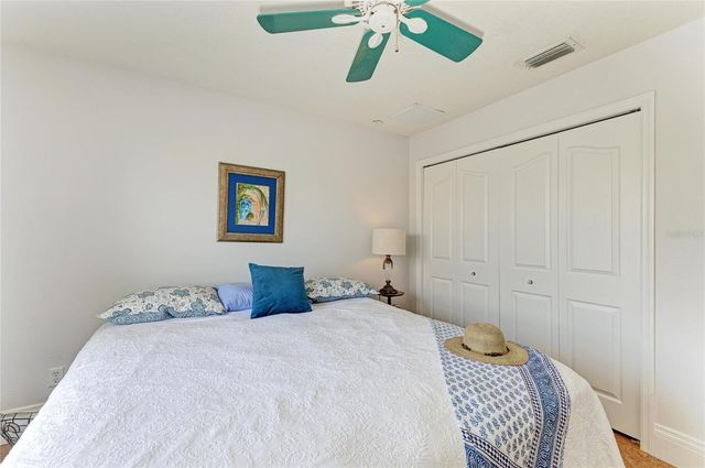 4107 72ND AVENUE E, Sarasota, FL 34243