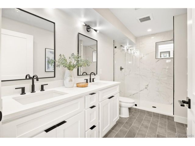 1465 Locust St, Denver, CO 80220