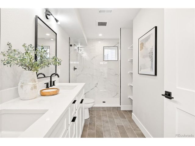1465 Locust St, Denver, CO 80220