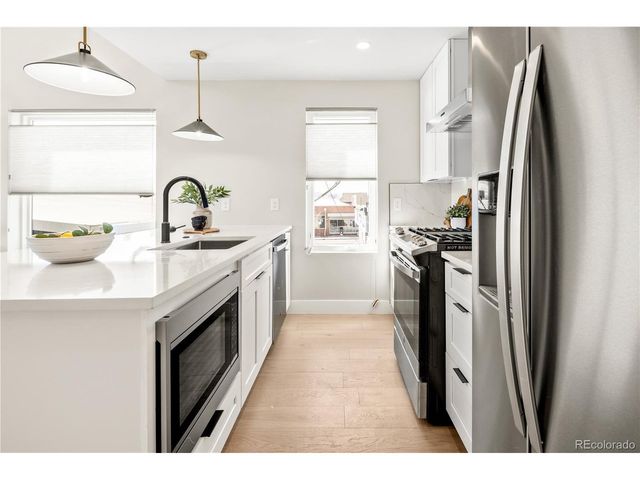 1465 Locust St, Denver, CO 80220