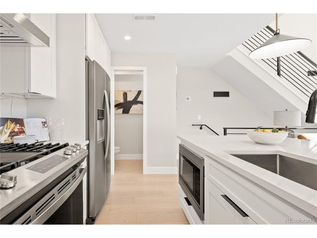 1465 Locust St, Denver, CO 80220