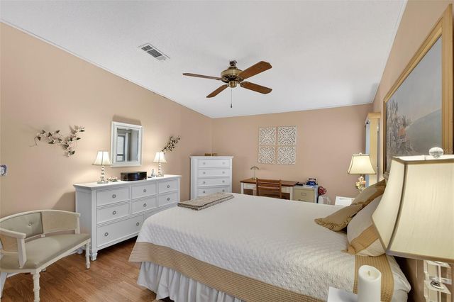 504 SAN CLEMENTE CIRCLE, North Port, FL 34287