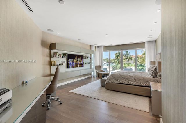 420 Island Drive, Key Biscayne, FL 33149