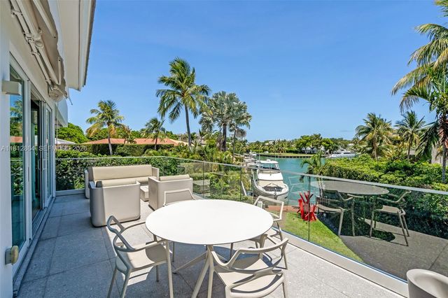 420 Island Drive, Key Biscayne, FL 33149