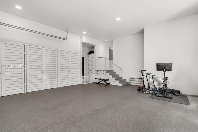 420 Island Drive, Key Biscayne, FL 33149