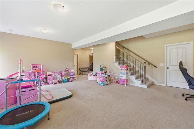 201 S Marimack Drive, Kearney, MO 64060
