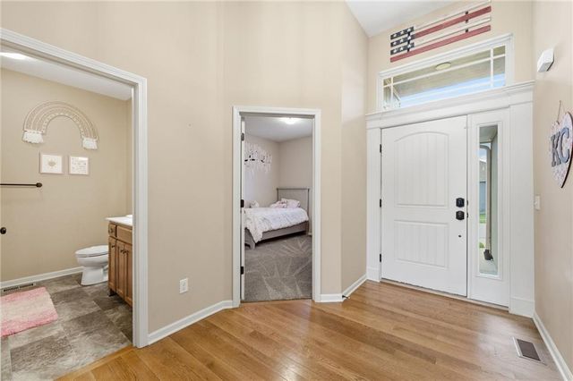 201 S Marimack Drive, Kearney, MO 64060
