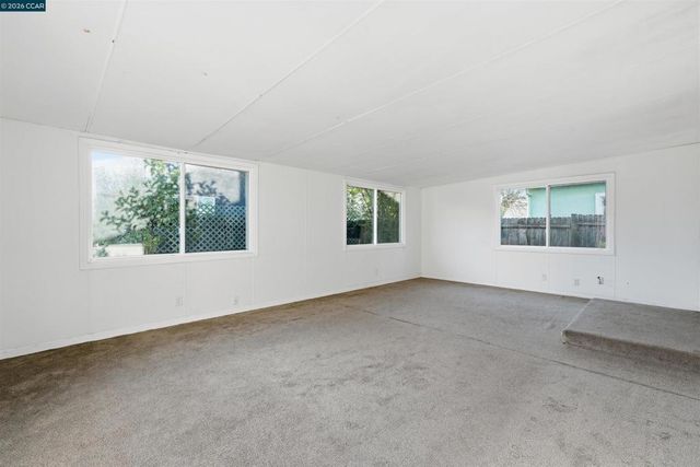 4690 4690 Brookfield Drive, Sacramento, CA 95823