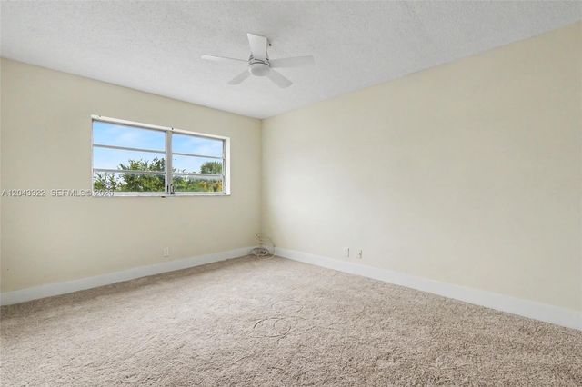 5300 Washington St K229, Hollywood, FL 33021