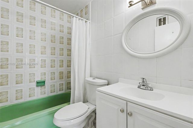 5300 Washington St K229, Hollywood, FL 33021
