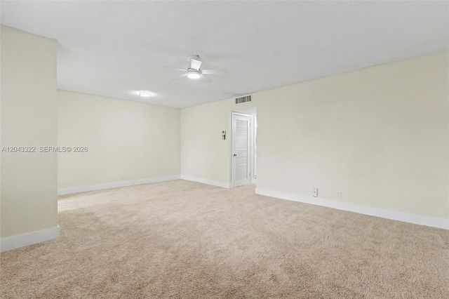 5300 Washington St K229, Hollywood, FL 33021