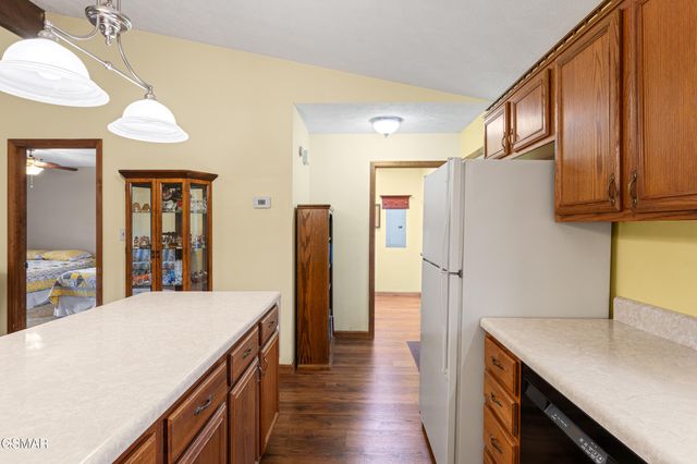 3840 Saddle Brook Way, Sevierville, TN 37862