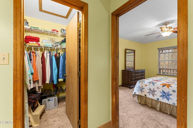 3840 Saddle Brook Way, Sevierville, TN 37862