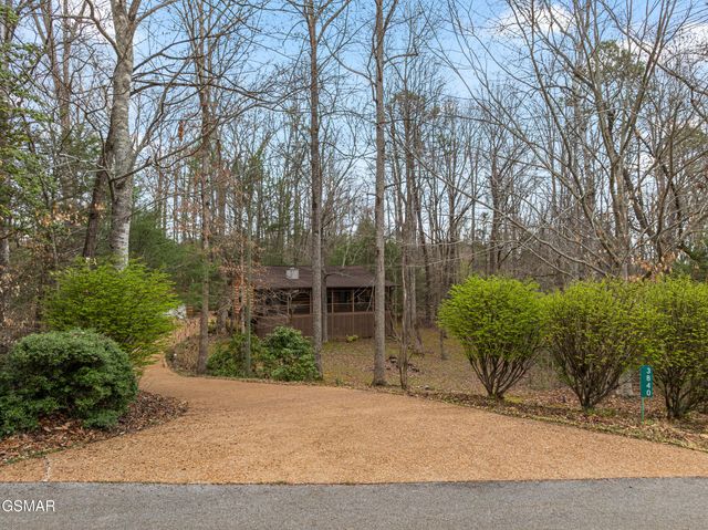 3840 Saddle Brook Way, Sevierville, TN 37862