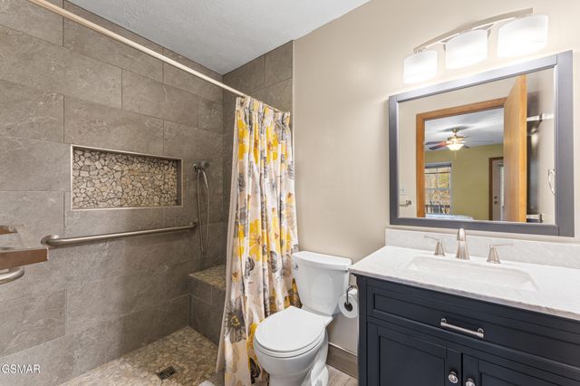 3840 Saddle Brook Way, Sevierville, TN 37862