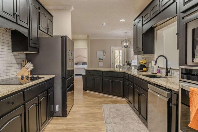 164 Oak Mountain Parkway, Carrollton, GA 30116