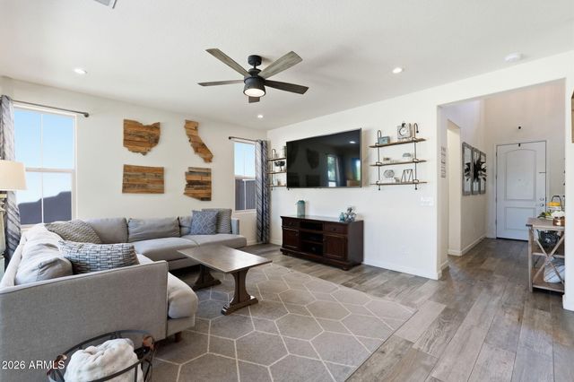 2030 W MUSKET Place, Chandler, AZ 85286