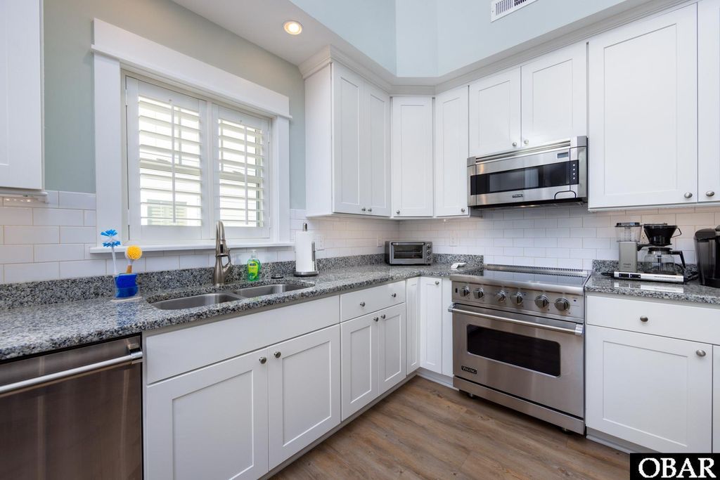 Image 10 of property listing at 1085 Keepers Way Unit 6B, Corolla, NC 27927