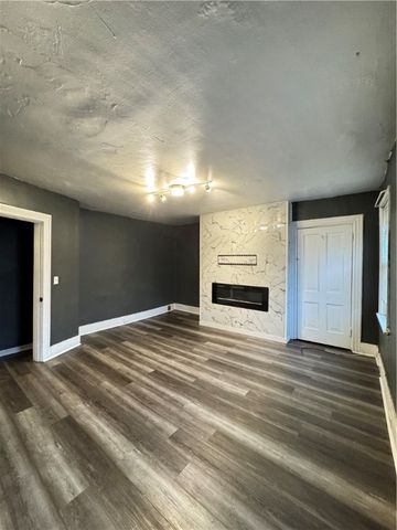 6640 Rowan St, Lincoln Larimer, PA 15206