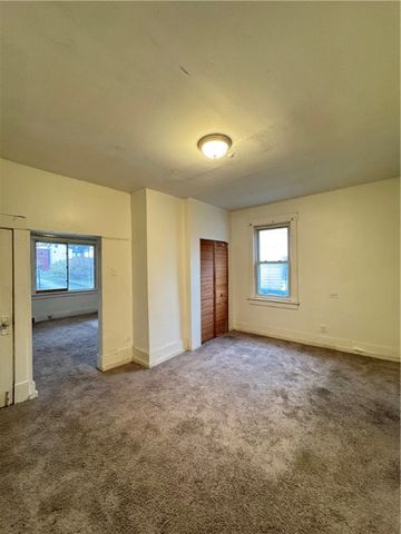 6640 Rowan St, Lincoln Larimer, PA 15206