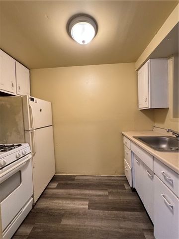 6640 Rowan St, Lincoln Larimer, PA 15206