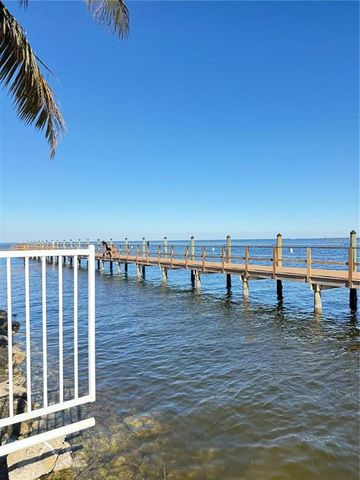 5007 STARFISH DRIVE SE B, St Petersburg, FL 33705