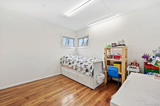 2881 Meadowcrest Drive, Yorktown Heights, NY 10598