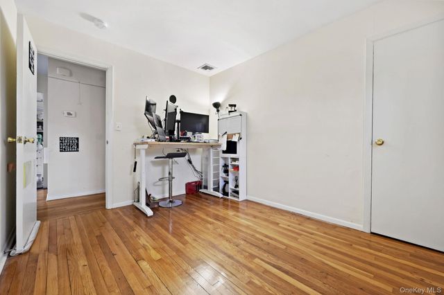 2881 Meadowcrest Drive, Yorktown Heights, NY 10598