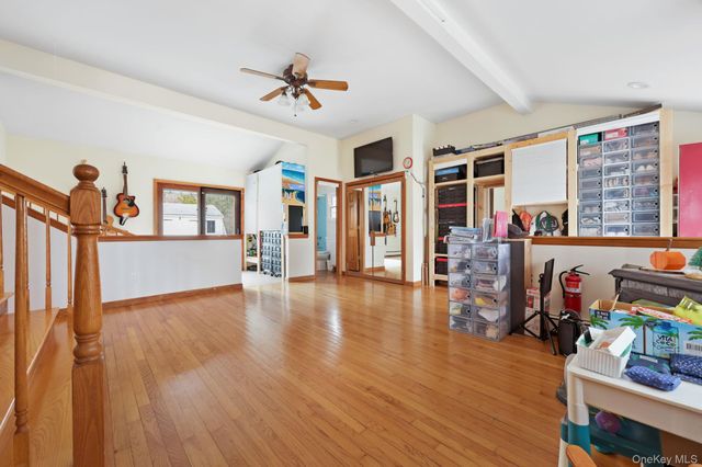 2881 Meadowcrest Drive, Yorktown Heights, NY 10598