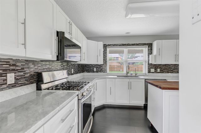 5721 Forest Timbers Drive, Humble, TX 77346