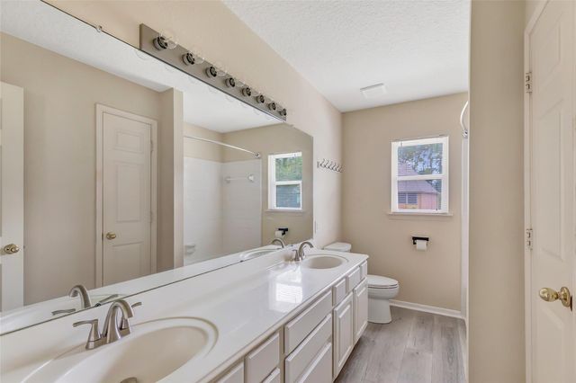 5721 Forest Timbers Drive, Humble, TX 77346