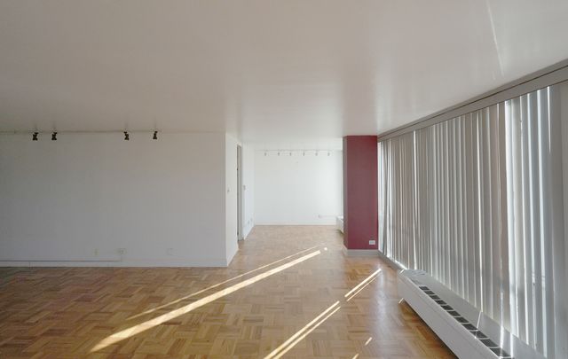 601 E 32nd Street 400, Chicago, IL 60616