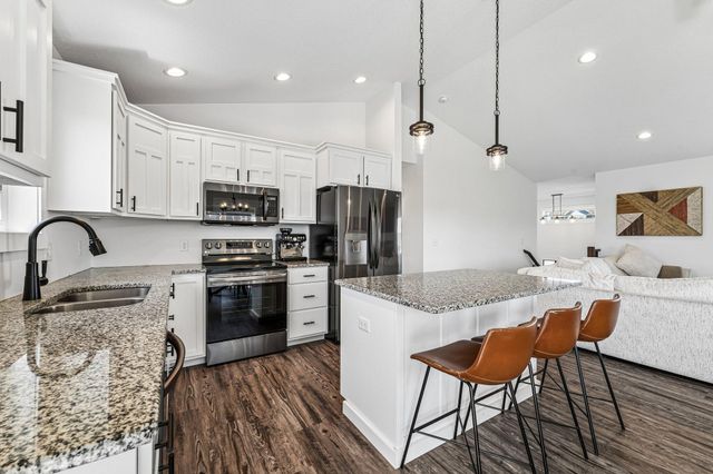 2532 Miller Avenue, River Falls, WI 54022