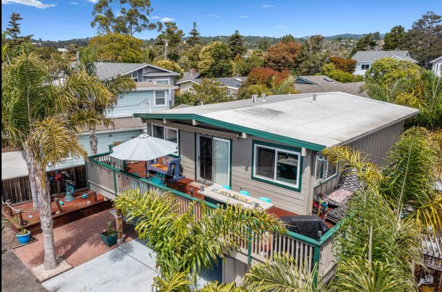 716 Seacliff Drive, Aptos, CA 95003