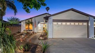 1131 Conway Dr, Escondido, CA 92027
