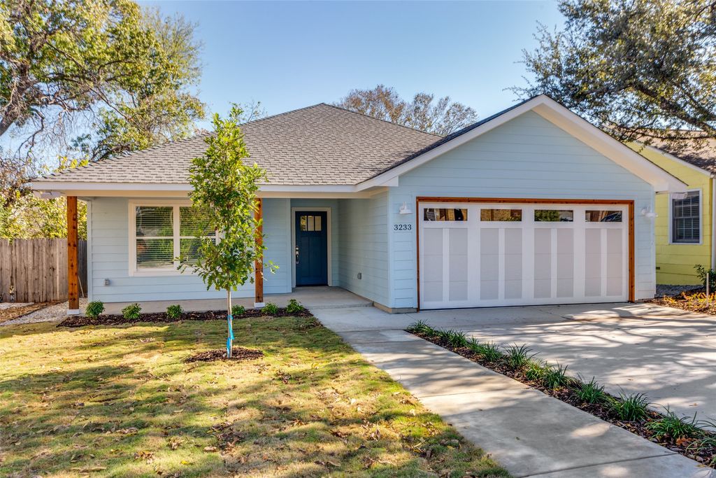 3233 Sandage Avenue, Fort Worth, TX 76109