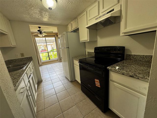 9536 Pagewood Lane 9536, Houston, TX 77063