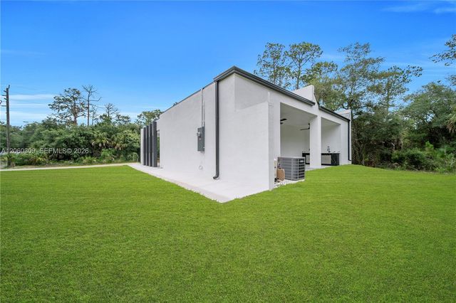 3304 E 15th Street, Lehigh Acres, FL 33972