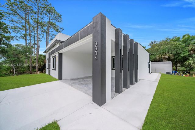 3304 E 15th Street, Lehigh Acres, FL 33972