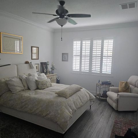232 SE Via Visconti, Port St. Lucie, FL 34952