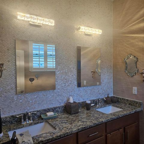 232 SE Via Visconti, Port St. Lucie, FL 34952